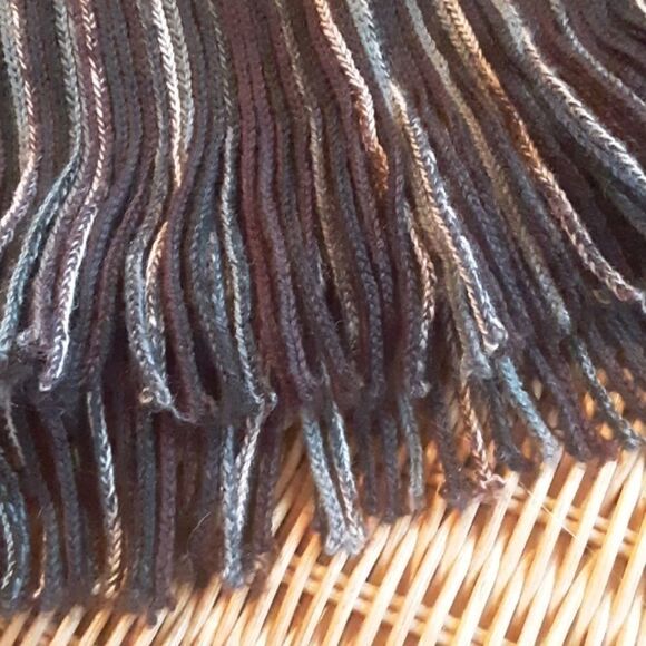 VINTAGE STRIPED  MULTICOLOR FRINGED SCARF - Picture 3 of 3